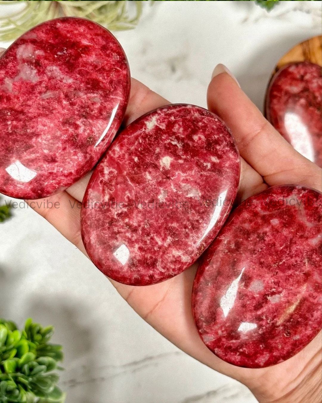 thulite